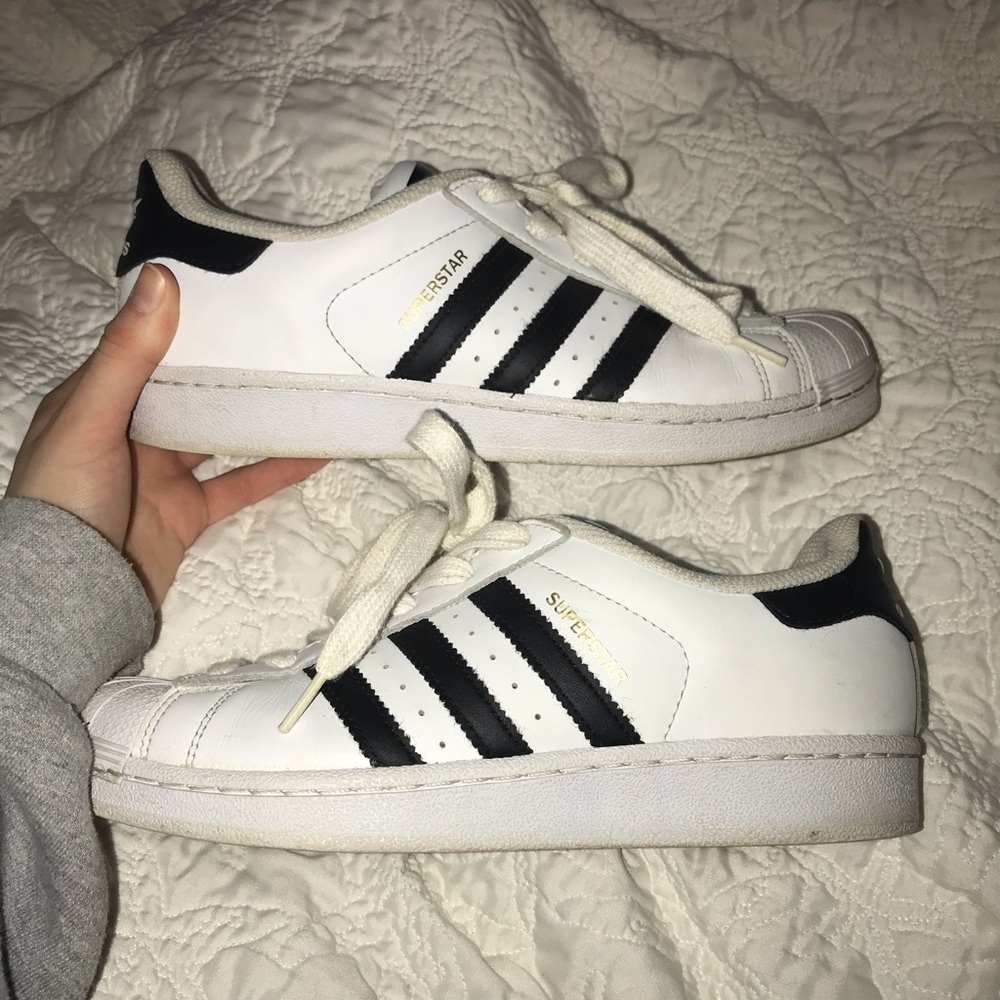 Adidas SUPERSTAR sneakers